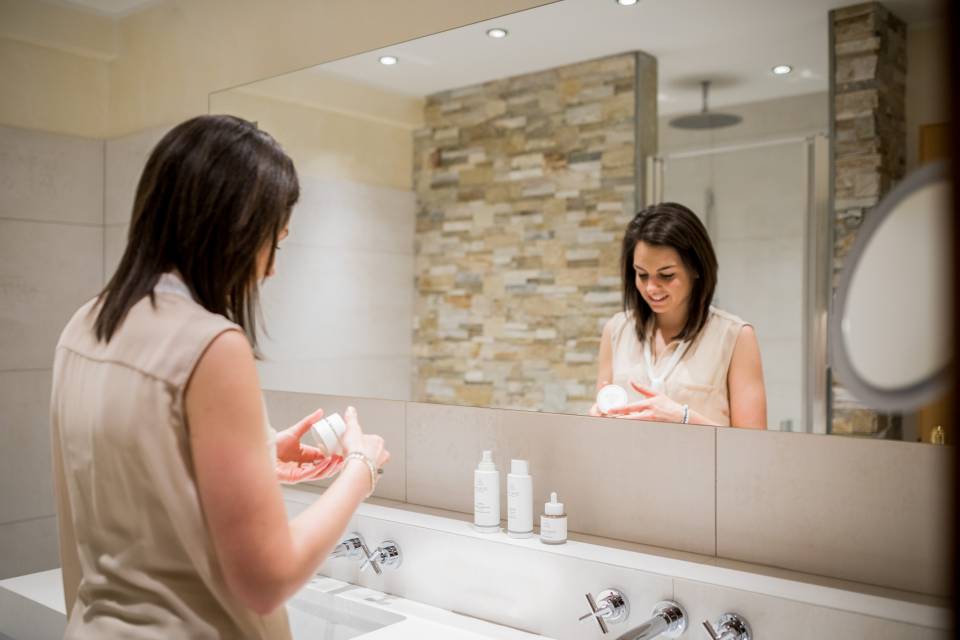 Me Sense Natural Cosmetics - Alpenresort Schwarz