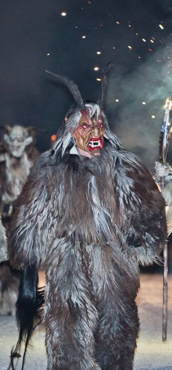 Krampus Show: Mieminger Tuifl