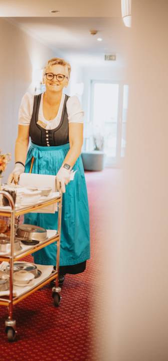 Roomservice im Alpenresort Schwarz